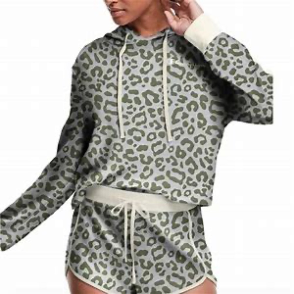 CHAMPION Cropped Pajama Short Set